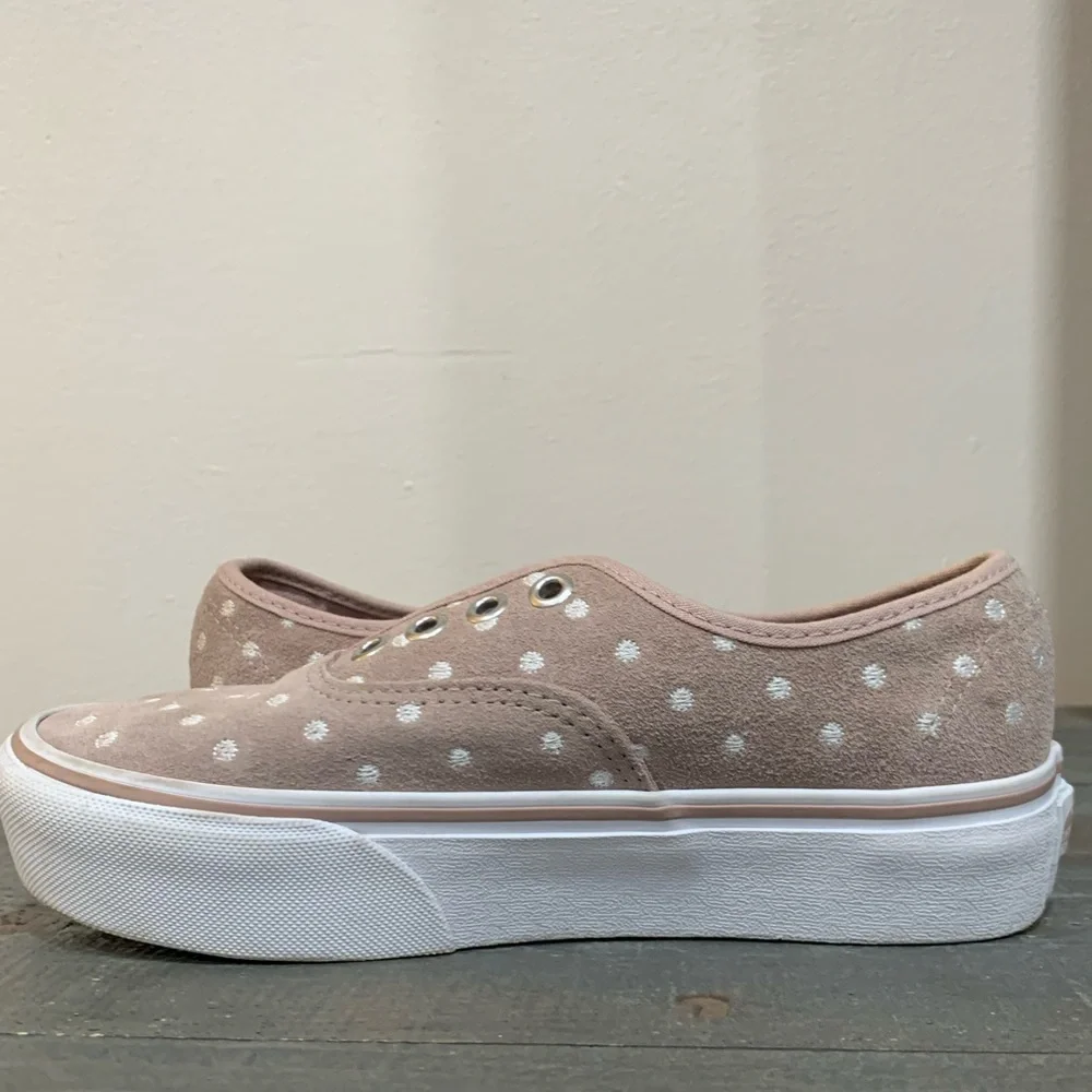 Vans Authentic Platform Suede Polka Dot blush/Tan Sneakers Women’s size 5